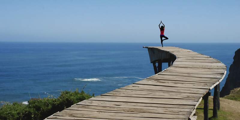 FitReisen - Yoga auf den Kanaren in den schönsten Hotels am Strand. Jetzt Yoga Urlaub auf den Kanaren buchen und die wunderbare Natur genießen.